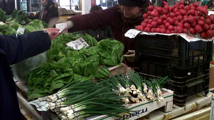 Mare atenţie de unde cumpărați salată şi ceapă verde! ”Veţi mânca nitraţi cu lingură”