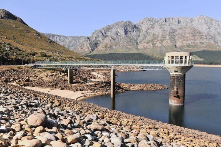Cape Town traversează o criză de apă fără precedent