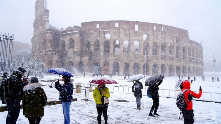 Cea mai frumoasă țară din lume, sub zăpadă. Imagini incredibile, de la Roma la Napoli