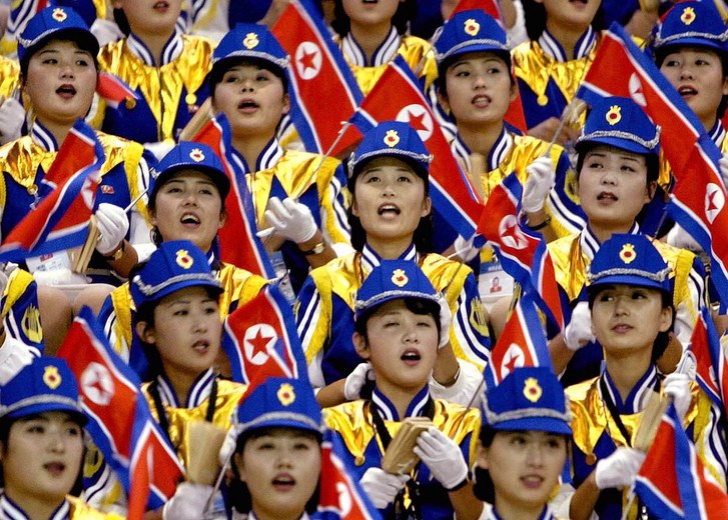 La ce sunt supuse fetele din "armata frumuseţilor" lui Kim Jong-un