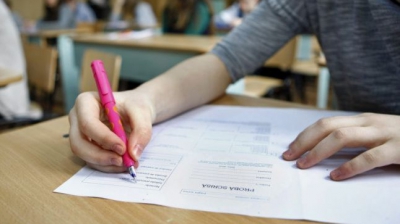Simulare Evaluare Naţională: Miercuri, proba la limba maternă