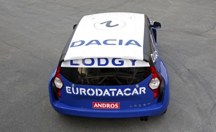 Dacia. Dacia Lodgy. Aceasta este Dacia Lodgy Glace, primul super-car de la Dacia, cu 355 cai-putere