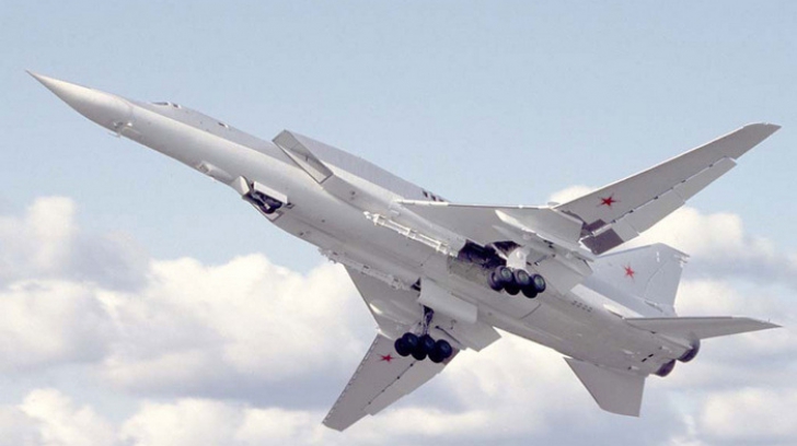 Rusia trimite avioane militare în zona Polului Nord, unde au loc exerciţii organizate de SUA