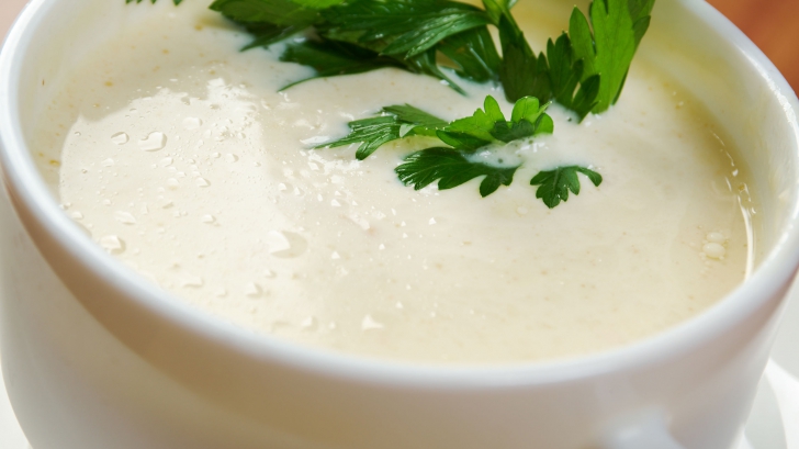 Cum să faci o supă delicioasă, perfectă pentru vremea rece. Ingredientul secret este dezvăluit