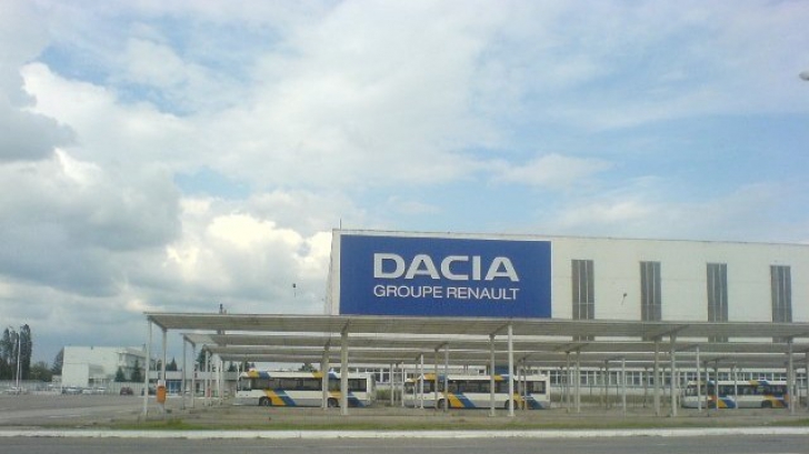 Sindicatele de la Uzinele Dacia se pregătesc de grevă generală