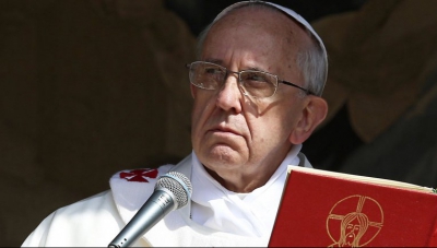 Papa Francisc anulează Biblia? Ştire falsă