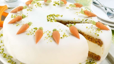 Cum să faci un delicios tort de morcovi, special pentru masa de Paşte
