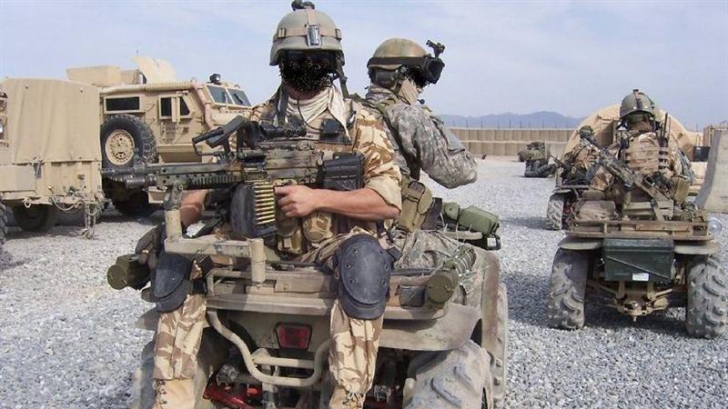 Cine sunt militarii români răniți în atentatul din Afganistan