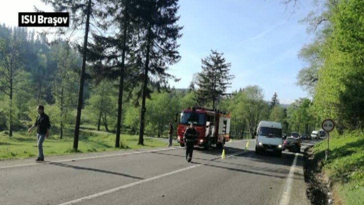 Accident cumplit pe Valea Prahovei: 3 persoane transportate la spital 