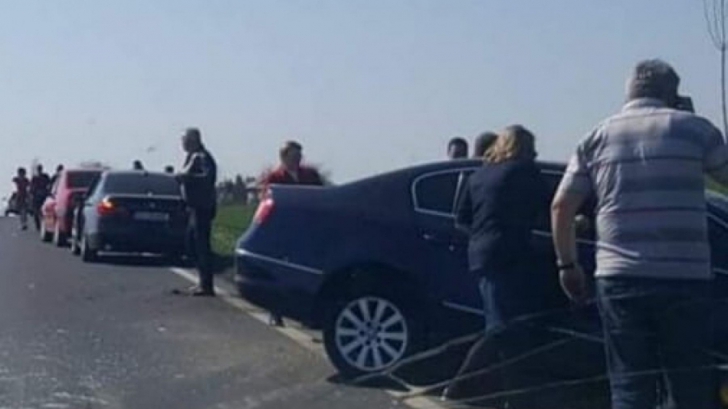 Tragedie rutieră în Galaţi: 3 morţi şi alte 7 persoane rănite (VIDEO)