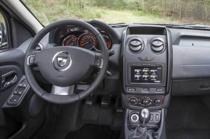 Dacia. Dacia Logan Steppe. Un off-road 4X4, care e şi maşină de familie. Dacia atacă AUDI