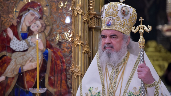 Patriarhul Daniel, mesaj emoţionant transmis la slujba din Duminica Floriilor