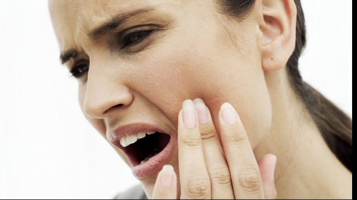 De ce nu trebuie să consumi pastile pentru a scăpa de durerile de dinți