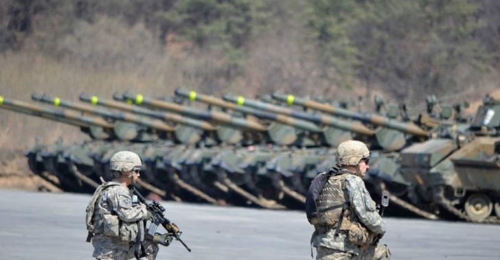Manevre militare ale SUA în coasta Coreei de Nord