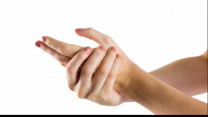 Ce boli poate ascunde amorțeala degetelor