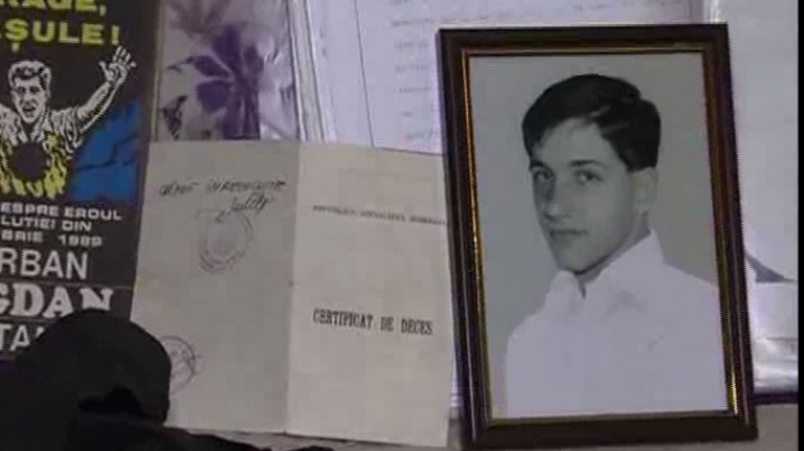 Cum a reacționat mama unui tânăr ucis la Revoluție la vestea urmăririi penale a lui Iliescu