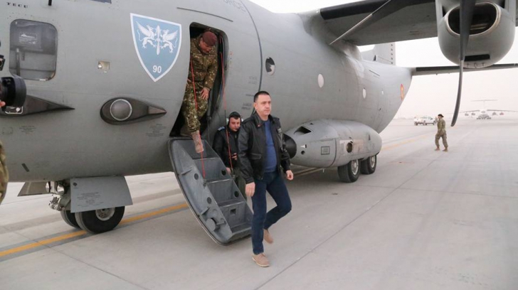Ministrul Apărării: Viaţa celor opt militari români răniţi în Afganistan, în afara oricărui pericol