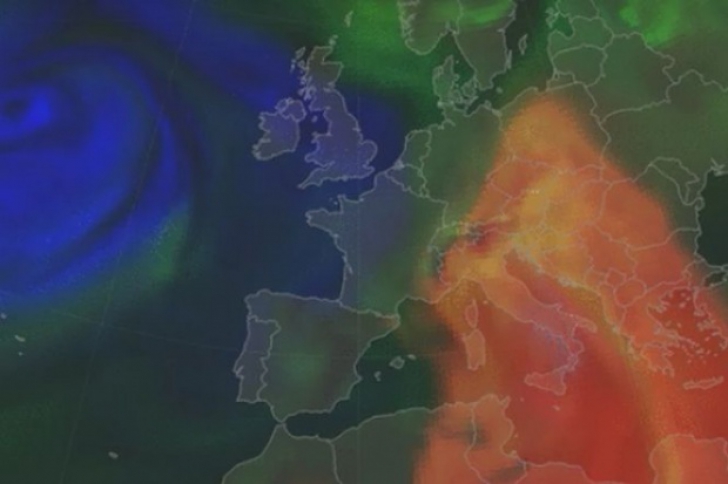 Nor de praf din Sahara peste România. Avertismentul meteorologilor - Imagini incredibile