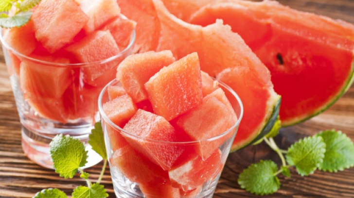 Super alimente pentru detoxifierea de vară - ce trebuie să mănânci pentru a fi sănătos