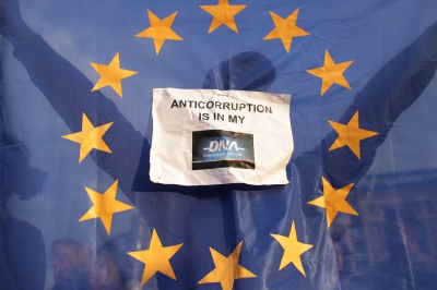 Protest uriaș în România. Mii de oameni au strigat: "Vrem Europa, nu dictatură!