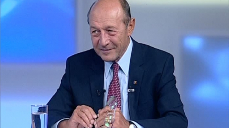 Băsescu: Infiltrarea SRI în instituţiile statului, gândită în cerc cu oameni politici