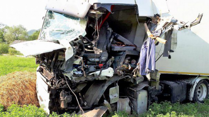 Accident mortal în Călărași: șofer, spulberat de un TIR turcesc