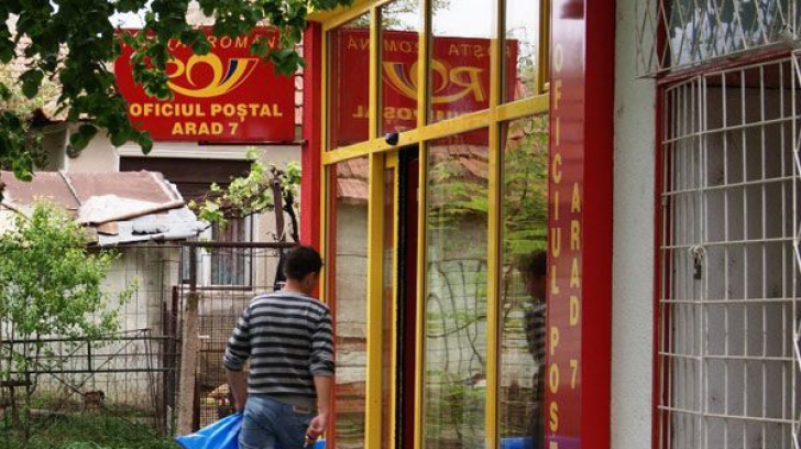 Oficiu poștal din Arad, spart de hoţi