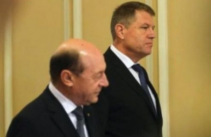 Băsescu, de partea lui Iohannis în disputa cu CCR: 3 scenarii pentru preşedinte