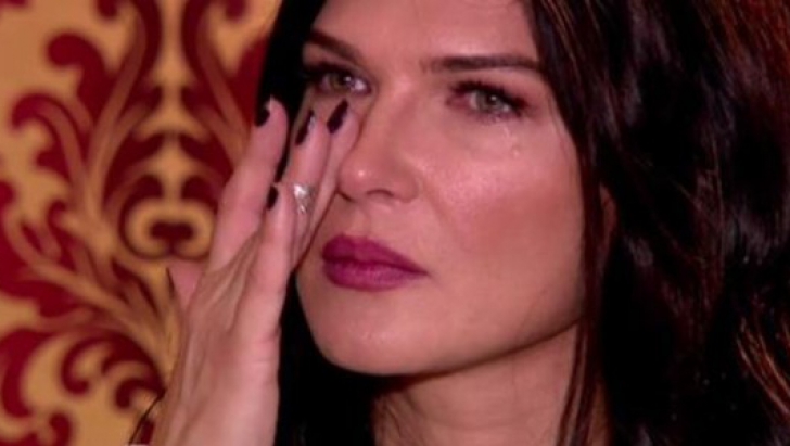 Monica Bîrlădeanu a vorbit în lacrimi despre sinuciderea tatălui ei