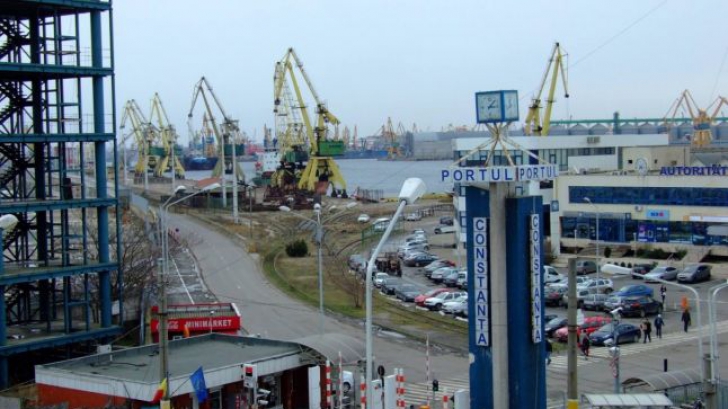 Accident în portul Constanţa - o macara s-a rupt, trei victime