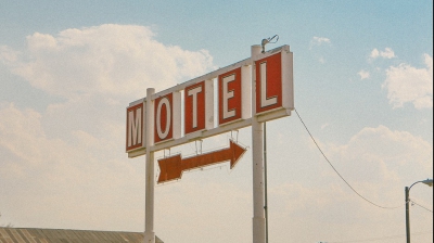 Adevărata diferență dintre un motel și un hotel