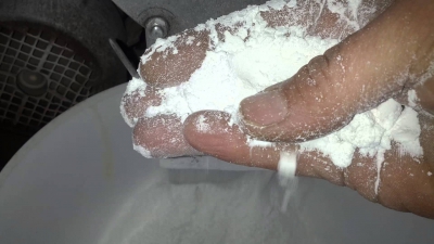 Otrava pe care o mânânci în fiecare zi! Trebuie să renunţăm la ea cât mai repede