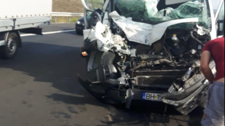 Accident pe autostrada Sibiu – Orăștie. Circulația, îngreunată