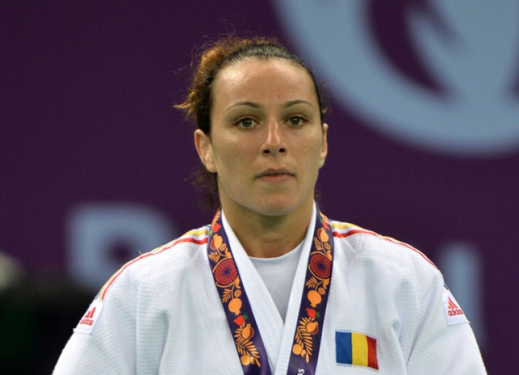 Presa internaţională o laudă pe Andreea Chiţu, din nou medaliată cu aur la judo