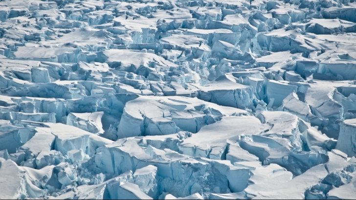 Antarctica se topește tot mai rapid 