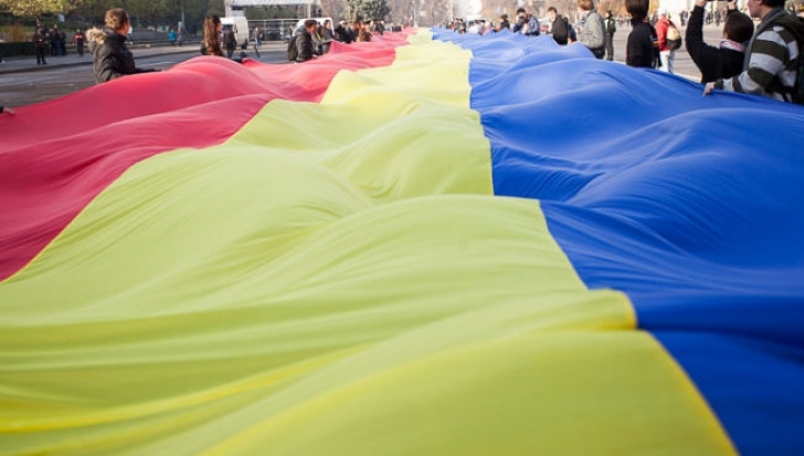 Parlamentarii pregătesc legea pentru condamnarea antiromânismului