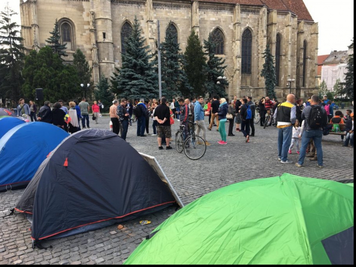 Clujenii au lansat un imn al protestelor: „Vrem o țară plină de valori” 