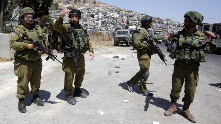 Lege: dacă filmezi, fotografiezi sau înregistrezi soldați, faci închisoare. Se întâmplă în Israel