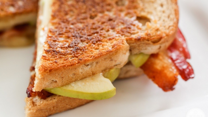 Cum sa faci sandviciurile să fie mai... gustoase. Trucul la care nu te așteptai