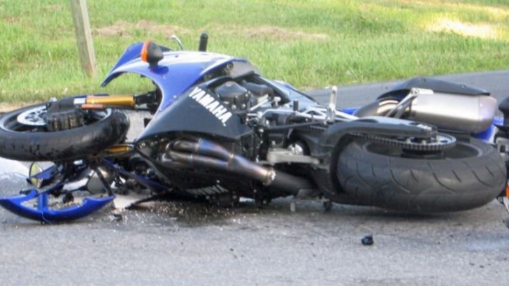 Accident cumplit în Cluj! Un motociclist a fost spulberat de o maşină