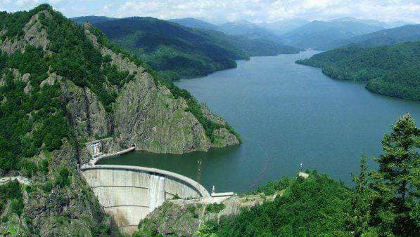 Burduja îi bagă în ședință pe greii din energie. Codul roșu e de vină. România, aproape de blackout
