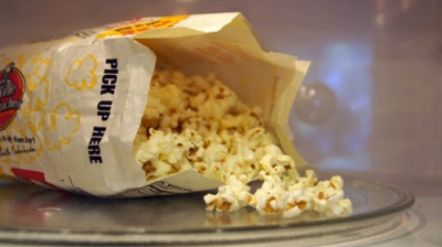 Popcorn la microunde. Ce este, de fapt. Mai mănânci vreodată?