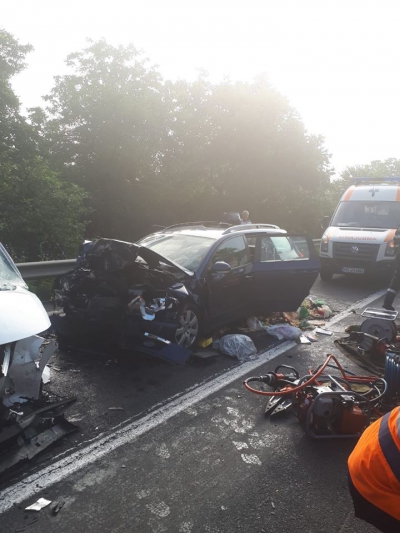 Accident cu 7 victime, în Hunedoara, între care şi doi copii