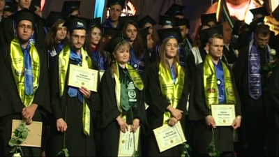 200 DE ANI DE POLITEHNICĂ:3.000 de studenţi și-au încheiat studiile după 4 ani de cursuri și examene