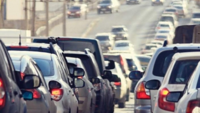 Drumurile spre munte și mare, luate cu asalt de turiștii români