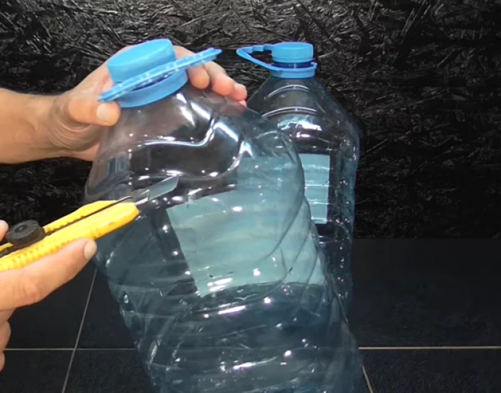 Cum să confectionezi un aparat de aer conditionat din sticle de plastic