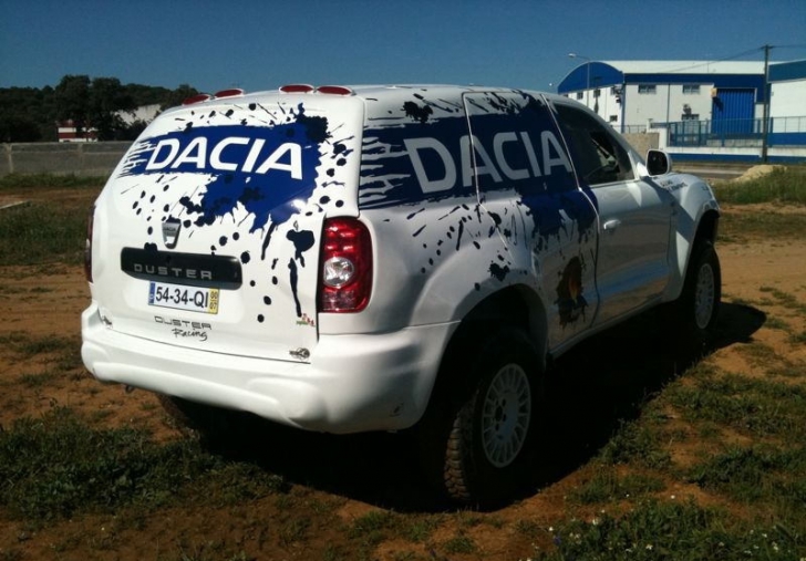 Dacia. Dacia Duster Raid, preparată de ORECA, maşina visurilor
