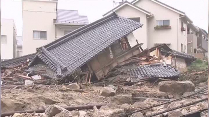 Potop în Japonia: peste 100 de morţi, într-unul dintre cele mai mari dezastre meteorologice
