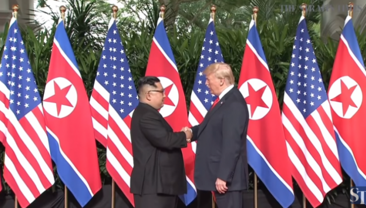 Donald Trump spune că a reuşit să evite un război cu regimul din Coreea de Nord