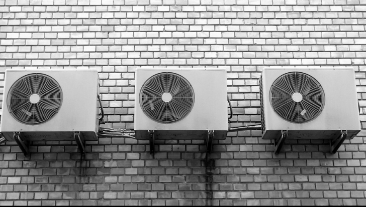 Știai asta? Unde ar trebui să așezi, de fapt, aparatul de aer condiționat